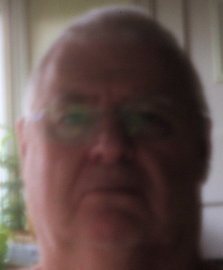 Pinhole Mugshot