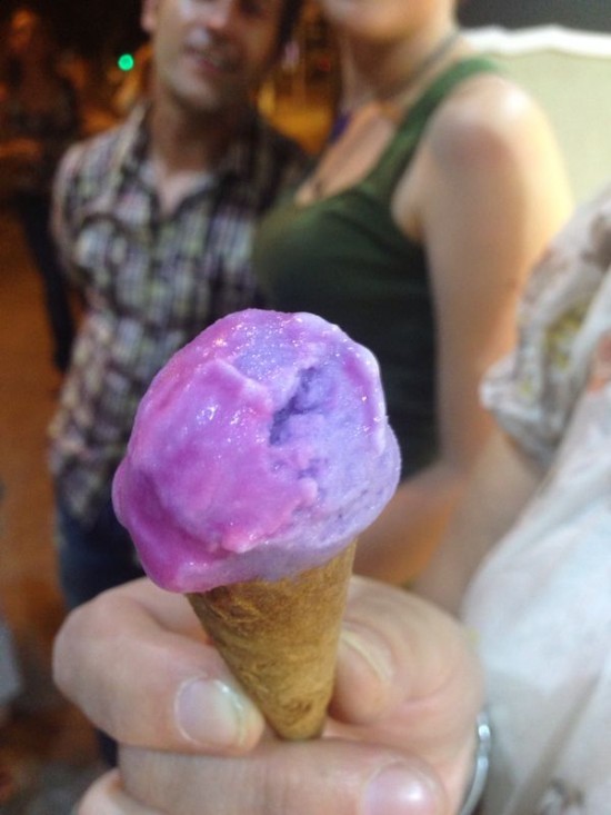 xameleon-ice-cream3-550x733